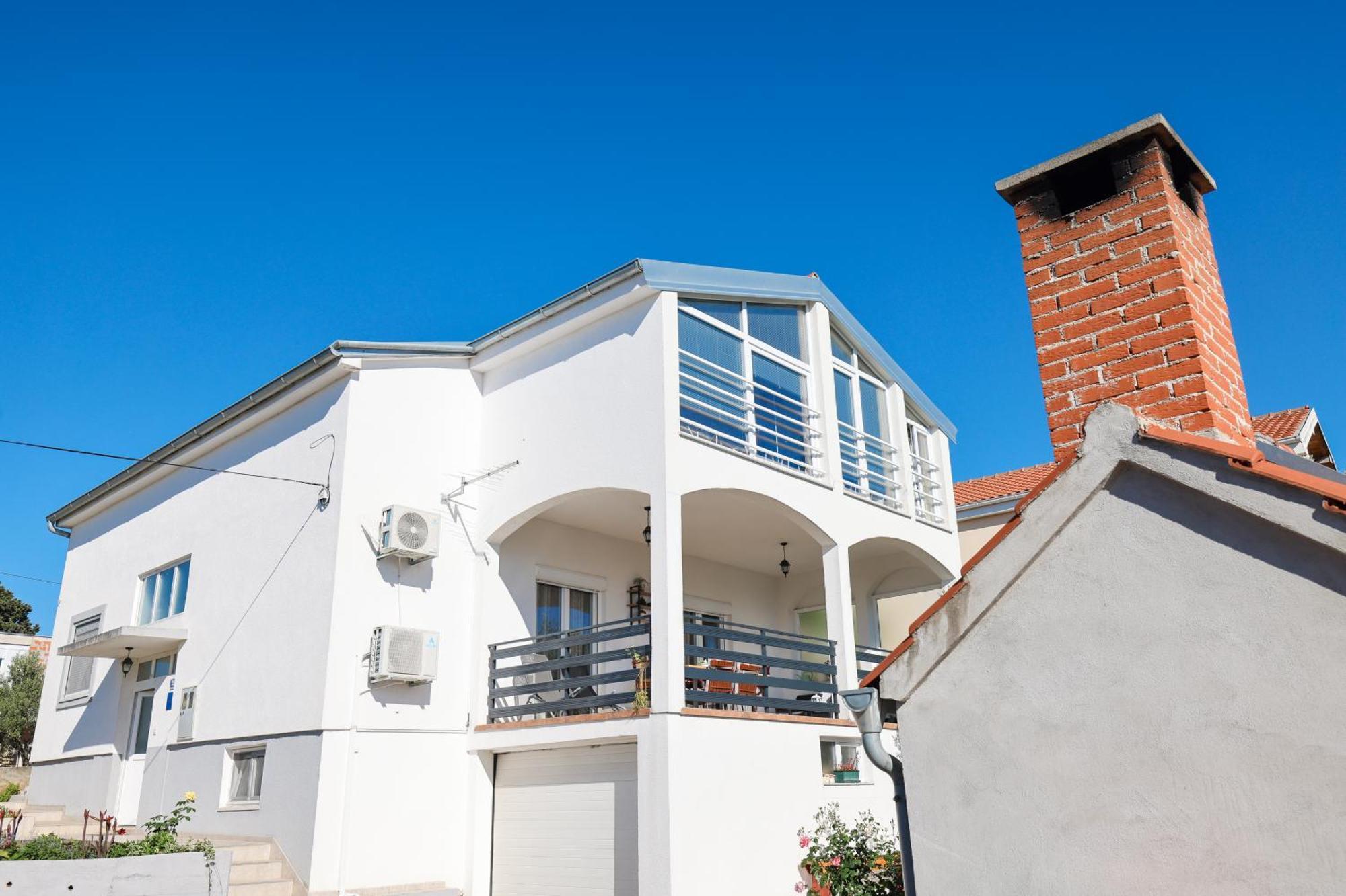 Apartment Pantalon, Big Terrace And Free Parking Zadar Extérieur photo