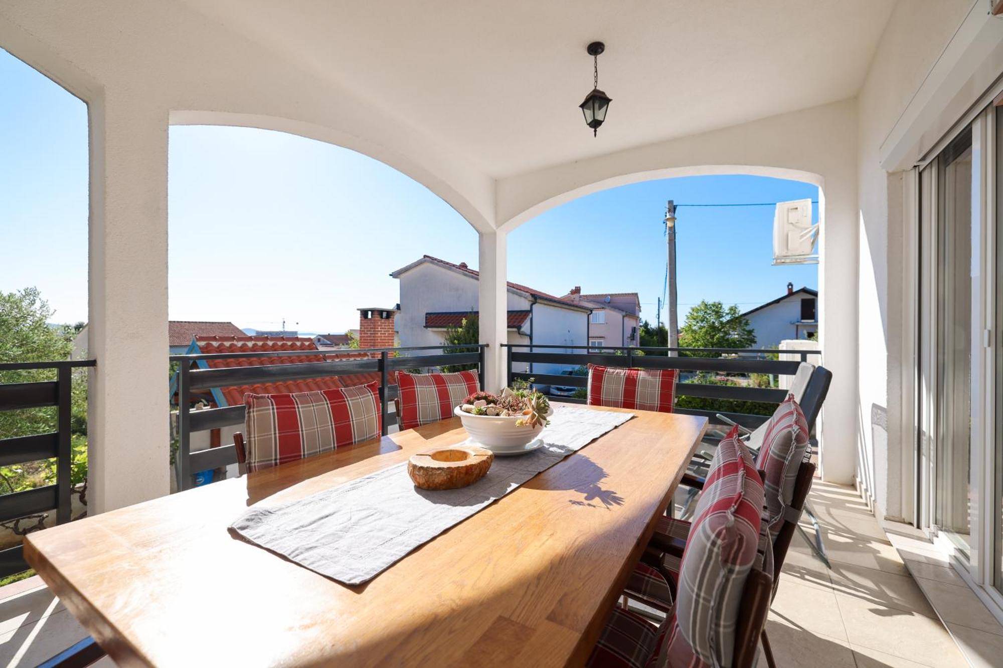 Apartment Pantalon, Big Terrace And Free Parking Zadar Extérieur photo
