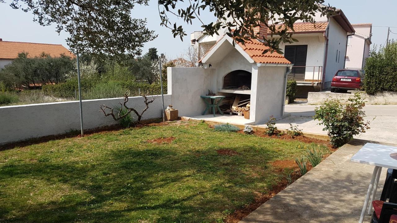 Apartment Pantalon, Big Terrace And Free Parking Zadar Extérieur photo