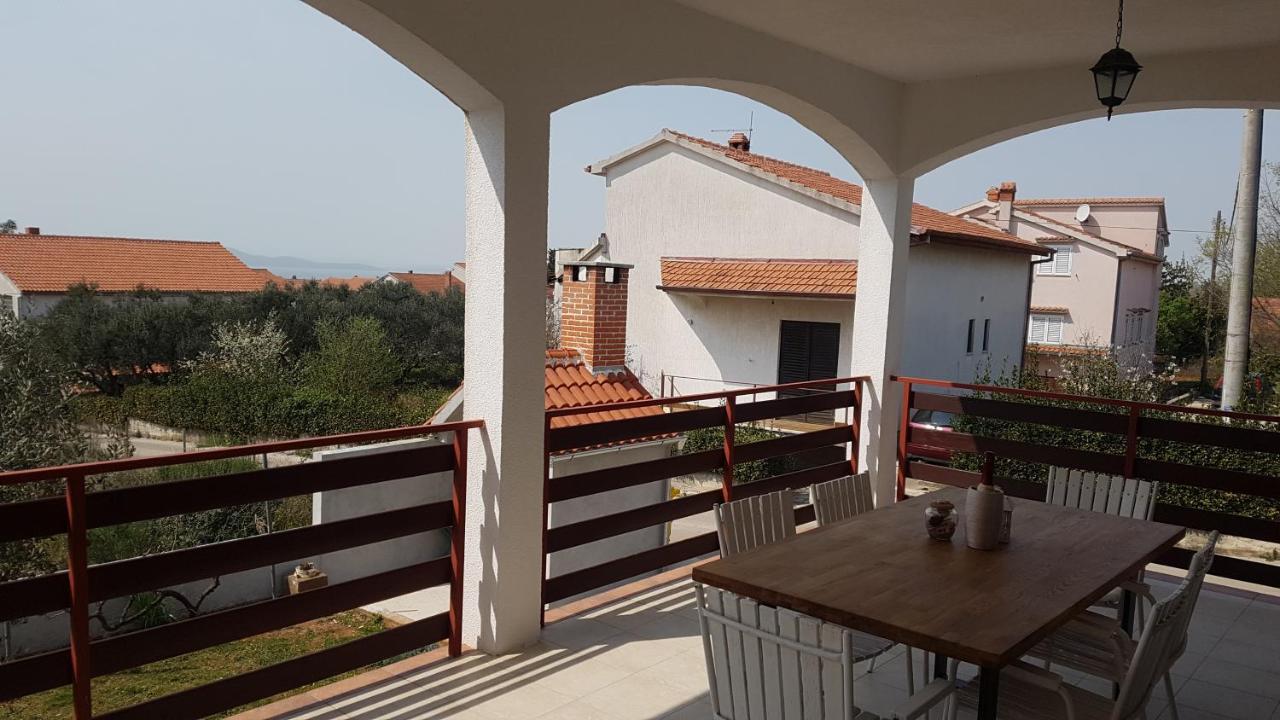 Apartment Pantalon, Big Terrace And Free Parking Zadar Extérieur photo